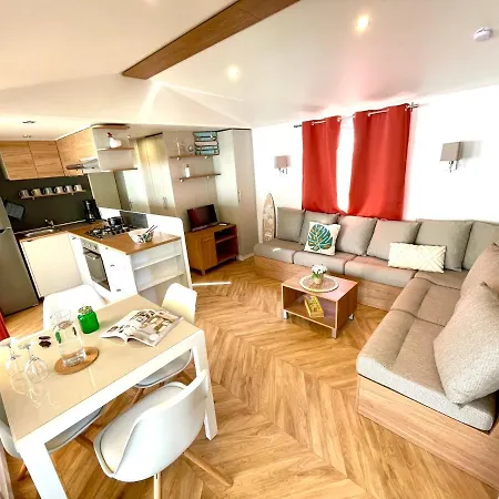 Mobil-home Beau Neuf, 4*, A Pied !