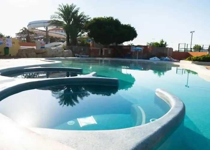 Mobil-home Beau Neuf, 4*, A Pied ! Vakantiehuis