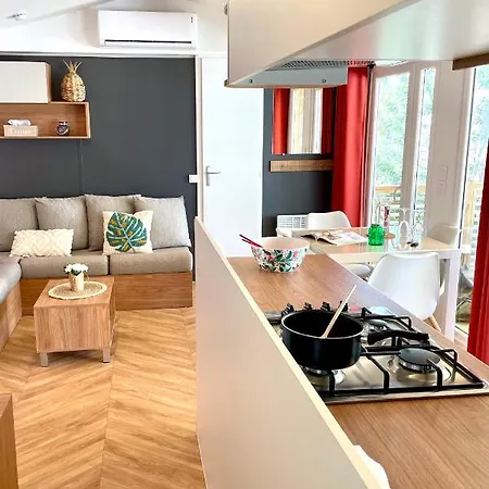 Mobil-home Beau Neuf, 4*, A Pied !